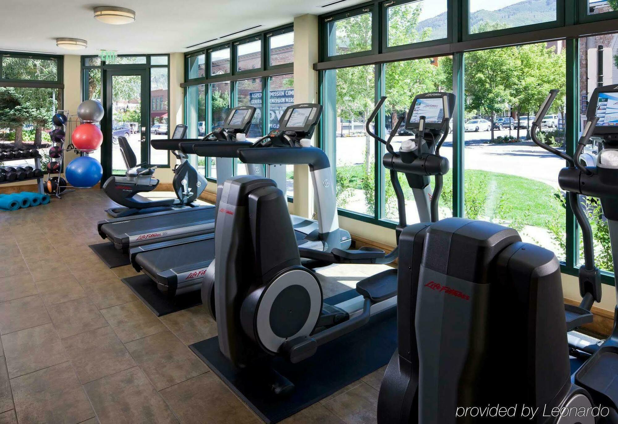 Limelight Hotel Aspen Facilities photo